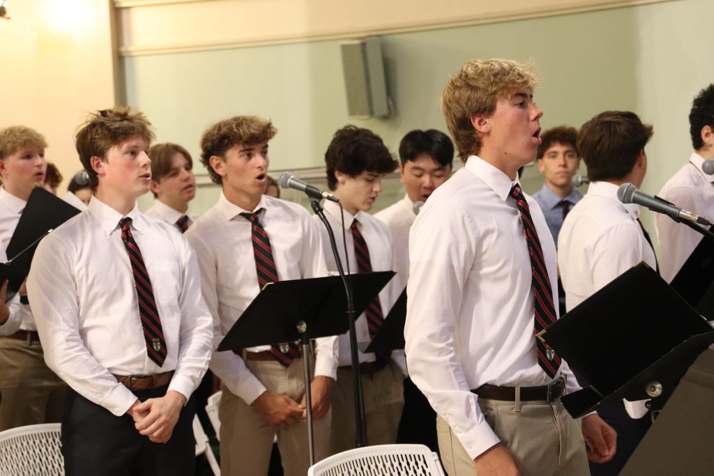 MASS CHOIR: Under the direction of Choir Director Dr. Teresa Murphy, the Mass Choir brings together more than 75 students to lead the community in worship through music. They sing at every all-school Mass and at Brophy’s student worship nights, where their combined voices fill the sanctuary. The choir welcomes all students who wish to lend their voices, regardless of prior experience.