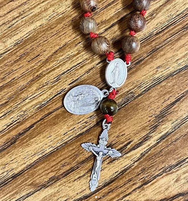 BLUE ARMY: Rooted in prayer and service, the Blue Army gathers each Friday morning to pray the Rosary, make and donate rosaries to those in need, and care for the community through its Adopt-a-Street partnership along Central Avenue. Their motto, Ad Jesum per Mariam (“To Jesus through Mary”), inspires their devotion to Christ through Mary’s example.